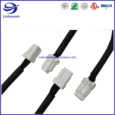 À prova de água, conectores seguros do retângulo do Fio-à-fio da série 2.20mm de DF62W para espaços pequenos para o chicote de fios do fio